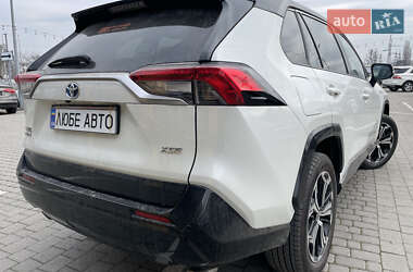 Внедорожник / Кроссовер Toyota RAV4 2020 в Львове