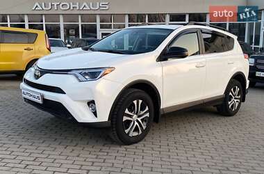 Внедорожник / Кроссовер Toyota RAV4 2017 в Житомире