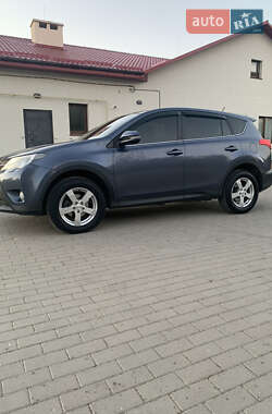 Внедорожник / Кроссовер Toyota RAV4 2013 в 