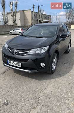 Внедорожник / Кроссовер Toyota RAV4 2014 в Запорожье