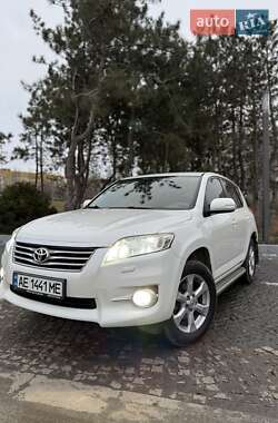 Позашляховик / Кросовер Toyota RAV4 2011 в Дніпрі