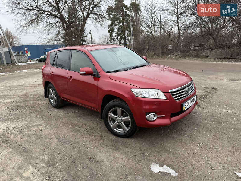 Позашляховик / Кросовер Toyota RAV4 2012 в Борисполі