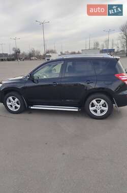 Позашляховик / Кросовер Toyota RAV4 2012 в Києві