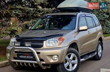 Внедорожник / Кроссовер Toyota RAV4 2004 в Николаеве