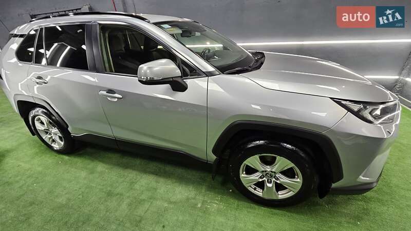 Внедорожник / Кроссовер Toyota RAV4 2019 в Тернополе фото 10 Внедорожник / Кроссовер Toyota RAV4 2019 в Тернополе