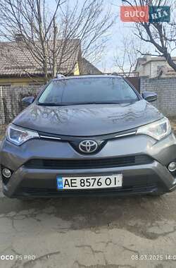 Внедорожник / Кроссовер Toyota RAV4 2016 в Днепре