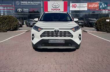 Позашляховик / Кросовер Toyota RAV4 2021 в Хмельницькому