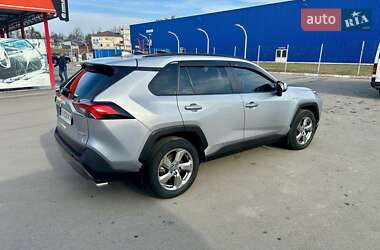 Внедорожник / Кроссовер Toyota RAV4 2020 в Виннице