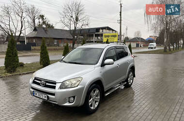 Позашляховик / Кросовер Toyota RAV4 2009 в Березному