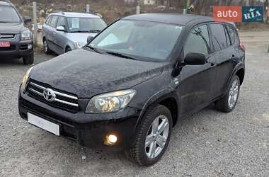 Внедорожник / Кроссовер Toyota RAV4 2007 в Ровно