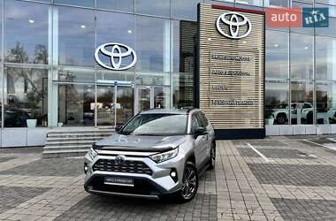 Внедорожник / Кроссовер Toyota RAV4 2023 в Одессе