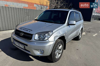 Позашляховик / Кросовер Toyota RAV4 2000 в Києві