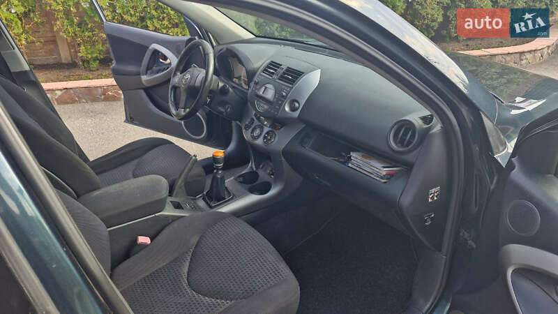 Позашляховик / Кросовер Toyota RAV4 2007 в Білій Церкві