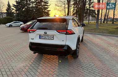 Внедорожник / Кроссовер Toyota RAV4 2021 в 