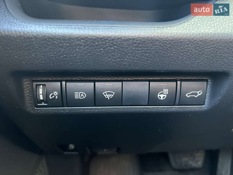 Позашляховик / Кросовер Toyota RAV4 2020 в Києві