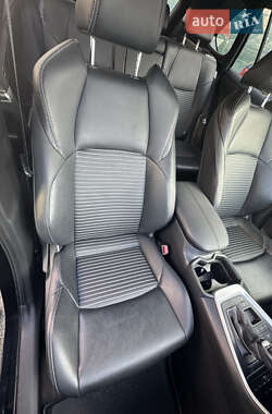 Позашляховик / Кросовер Toyota RAV4 2021 в Києві