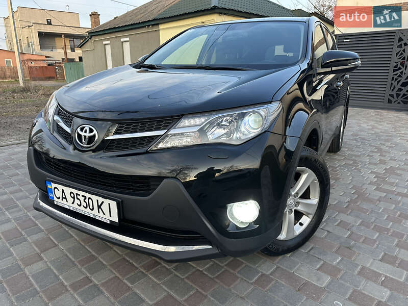 Toyota RAV4 2014