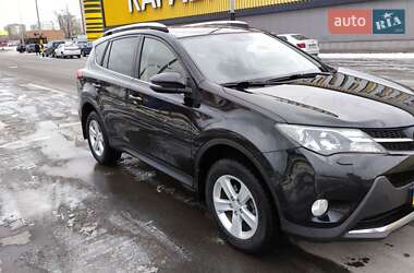 Внедорожник / Кроссовер Toyota RAV4 2013 в 