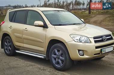 Внедорожник / Кроссовер Toyota RAV4 2009 в 