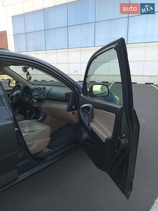 Позашляховик / Кросовер Toyota RAV4 2007 в Білгороді-Дністровському