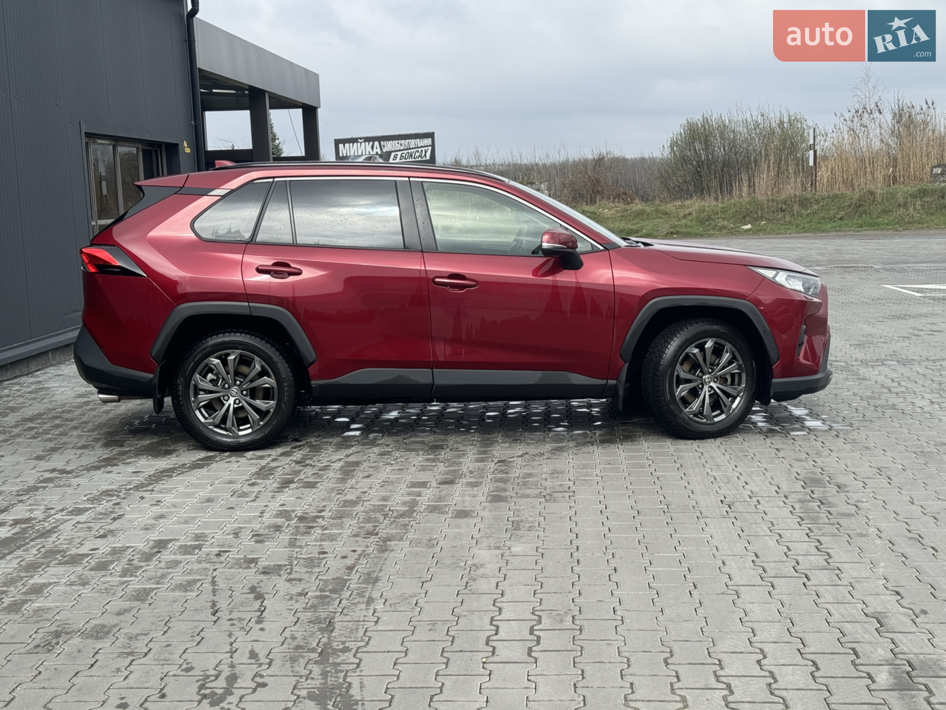 2022 Toyota RAV 4 - мініатюра 4