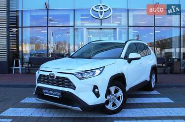 Toyota RAV4 2021