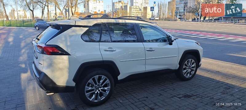 Внедорожник / Кроссовер Toyota RAV4 2022 в Киеве фото 9 Внедорожник / Кроссовер Toyota RAV4 2022 в Киеве