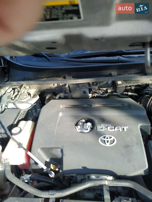 Позашляховик / Кросовер Toyota RAV4 2017 в Кам'янському