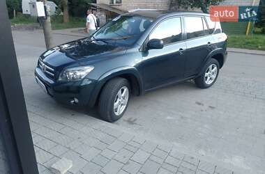 Внедорожник / Кроссовер Toyota RAV4 2008 в 