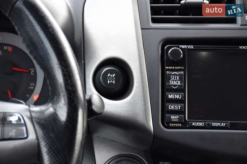 Внедорожник / Кроссовер Toyota RAV4 2010 в Дрогобыче