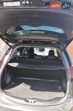 Внедорожник / Кроссовер Toyota RAV4 2014 в 