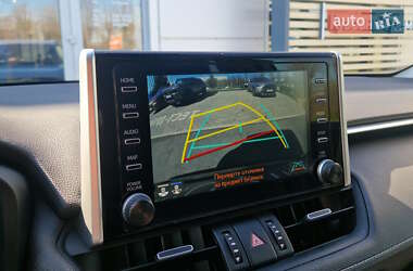 Внедорожник / Кроссовер Toyota RAV4 2022 в 