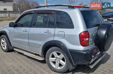 Позашляховик / Кросовер Toyota RAV4 2003 в 