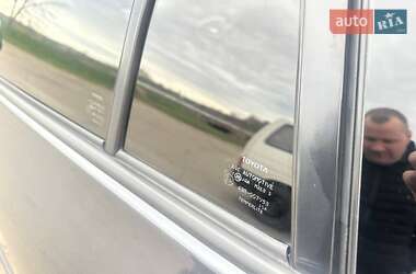 Внедорожник / Кроссовер Toyota RAV4 2010 в 