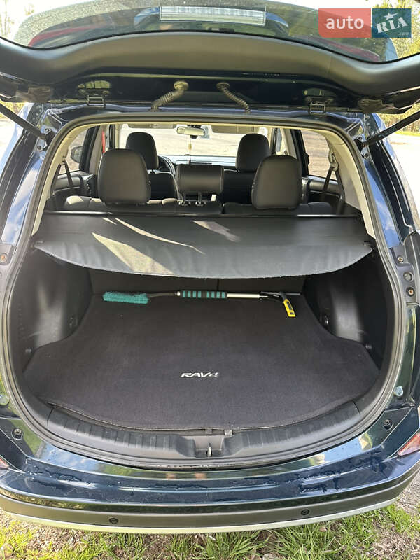 Внедорожник / Кроссовер Toyota RAV4 2016 в Львове фото 13 Внедорожник / Кроссовер Toyota RAV4 2016 в Львове