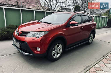 Внедорожник / Кроссовер Toyota RAV4 2013 в 
