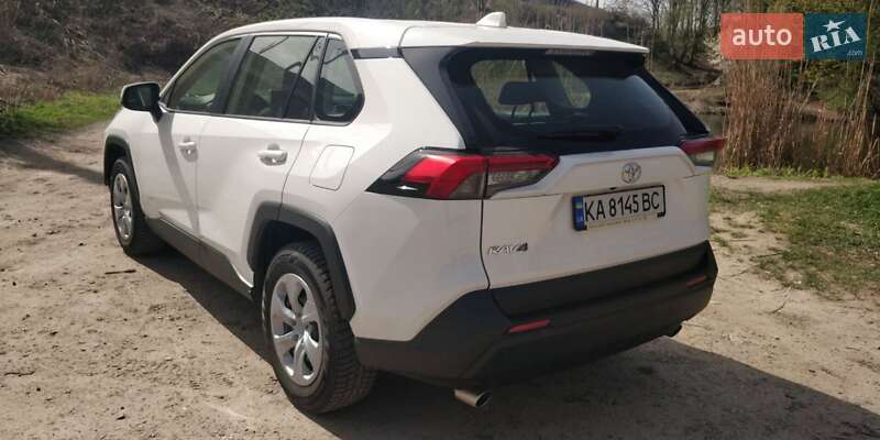 Позашляховик / Кросовер Toyota RAV4 2020 в Львові фото 5 Позашляховик / Кросовер Toyota RAV4 2020 в Львові