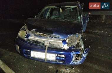 Внедорожник / Кроссовер Toyota RAV4 2001 в 