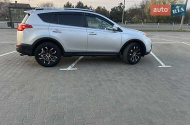Внедорожник / Кроссовер Toyota RAV4 2013 в 