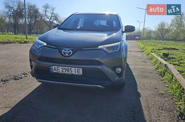 Позашляховик / Кросовер Toyota RAV4 2017 в Кривому Розі