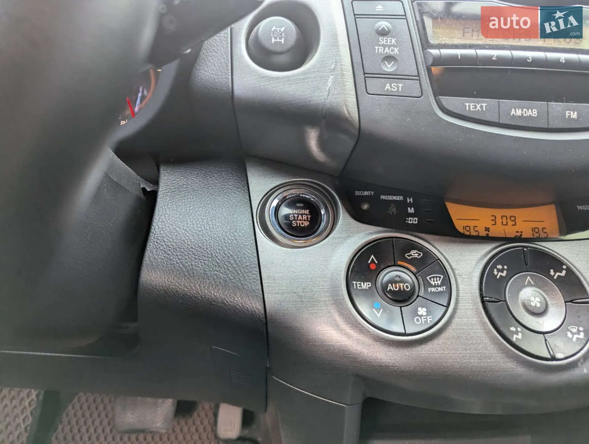 2010 Toyota RAV 4 - мініатюра 19