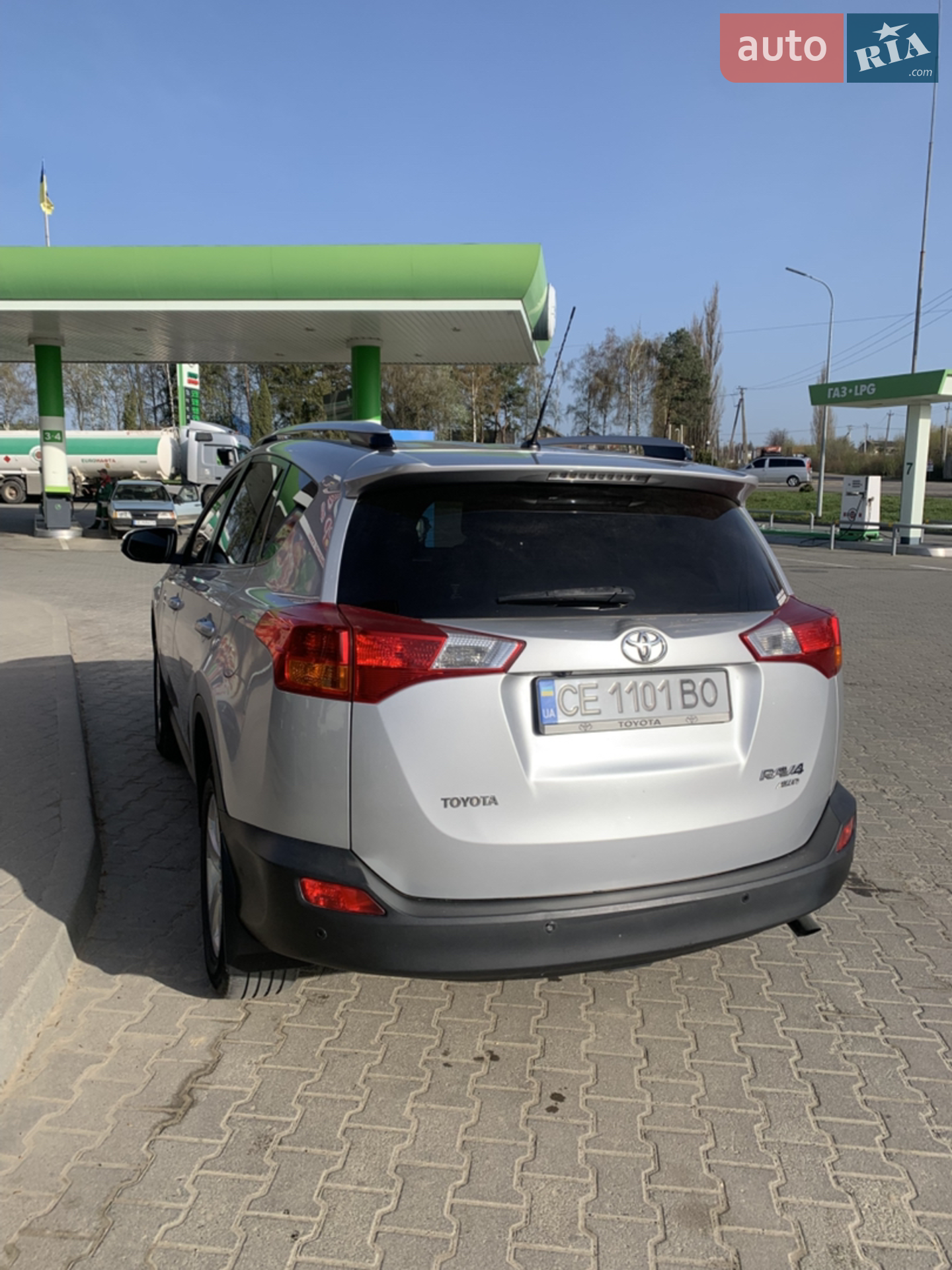 2013 Toyota RAV 4 - мініатюра 8
