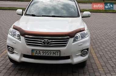 Внедорожник / Кроссовер Toyota RAV4 2010 в 