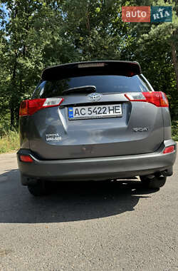 Внедорожник / Кроссовер Toyota RAV4 2013 в 