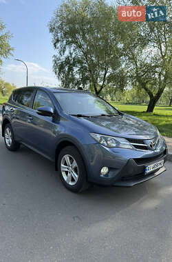 Внедорожник / Кроссовер Toyota RAV4 2014 в Борисполе
