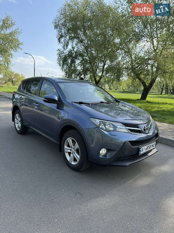 Toyota RAV4 2014