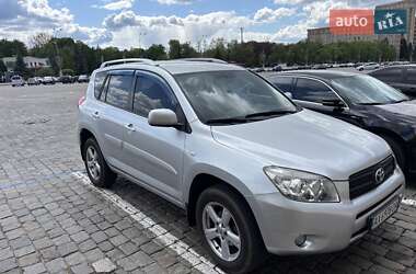 Внедорожник / Кроссовер Toyota RAV4 2006 в Харькове