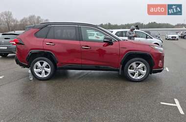 Toyota RAV4 2021