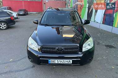 Внедорожник / Кроссовер Toyota RAV4 2008 в 