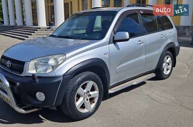 Внедорожник / Кроссовер Toyota RAV4 2003 в Киеве
